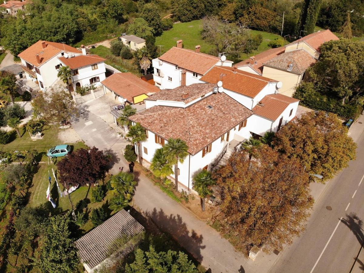 Gasthof Sain With Garden Terrace Near The Poreč