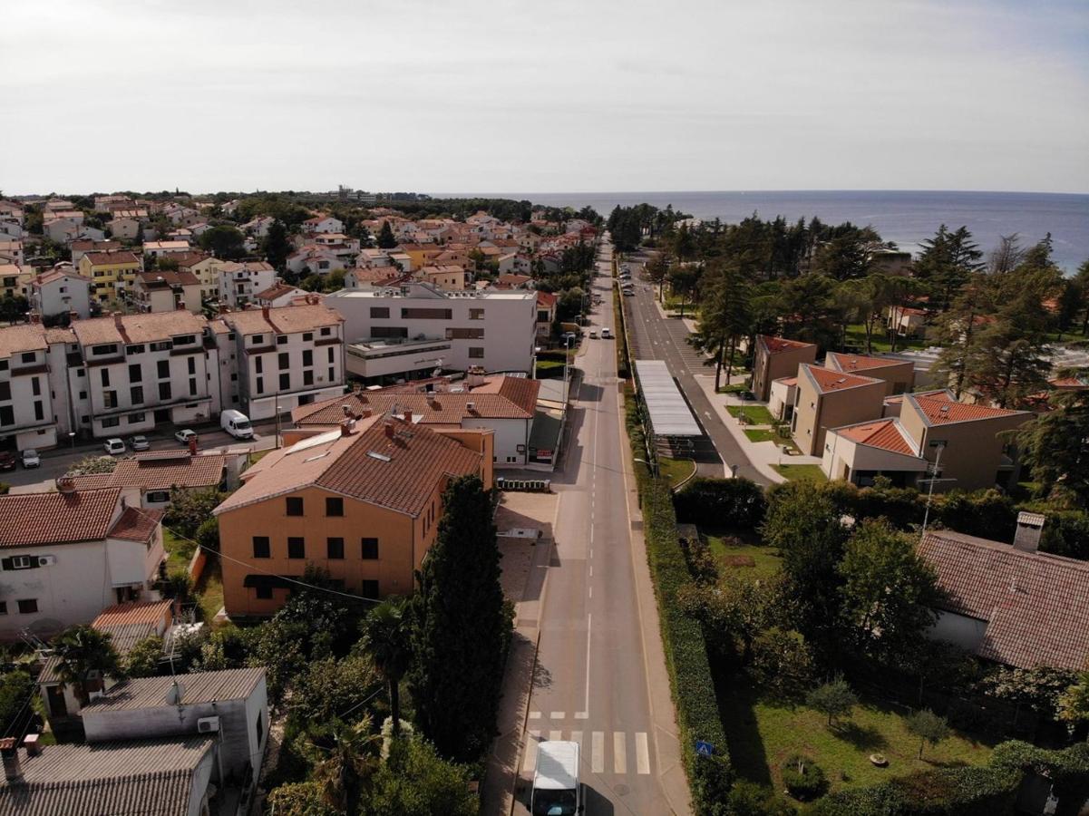 Sain With Garden Terrace Near The Poreč