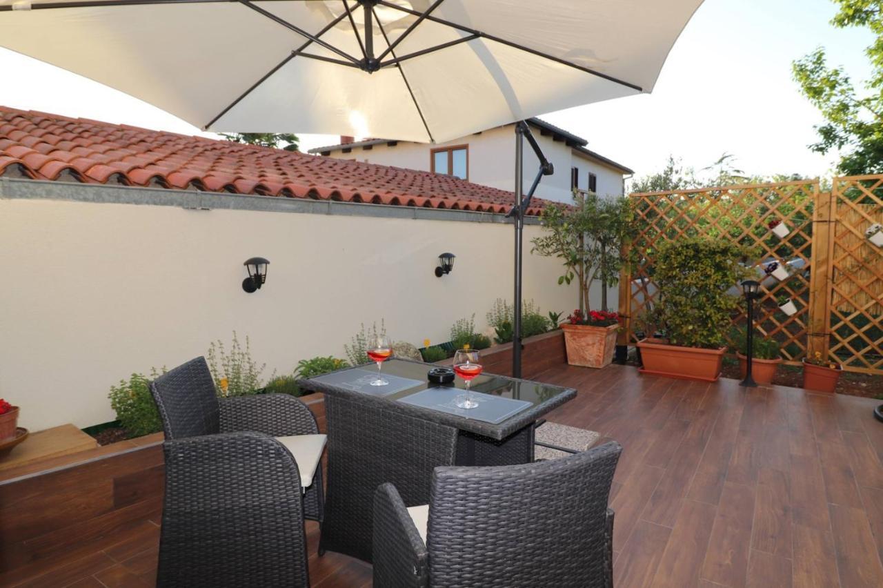 Sain With Garden Terrace Near The Gasthof 3*